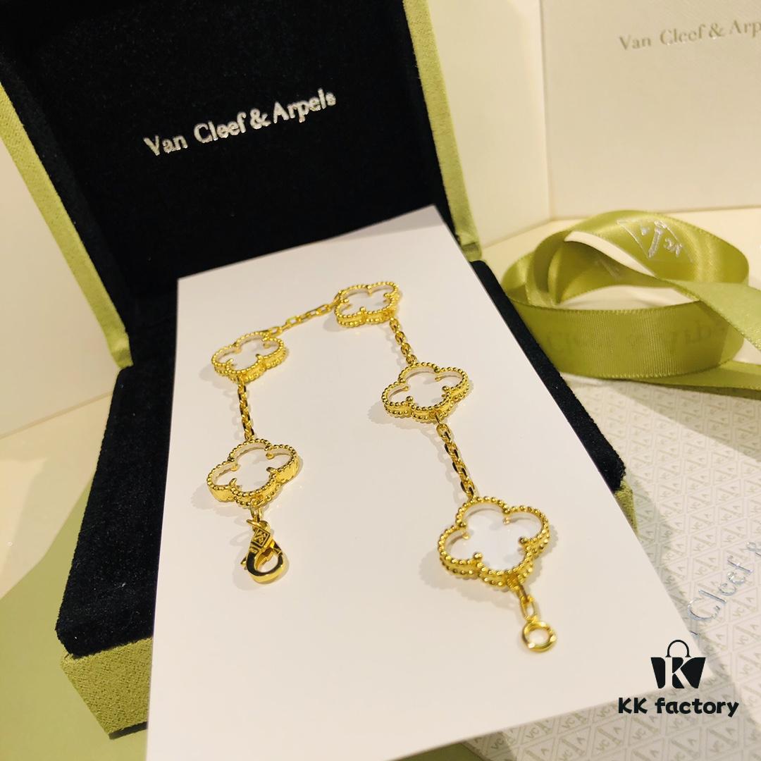692fc01099f2d84055c8811e New Arrival Transparent White Shell Heart ❗️ Gold-Tone Chain. Authentic Purchased Genuine Item, Original Rhombus Clasp ❗️ Highest Quality Van Cleef & Arpels VCA Alhambra Clover 🍀 Five Motif Bracelet Made of High-End Custom 925 Sterling Silver with Thick Gold Plating, High-Definition Engraving, Latest Store Model with Authentic Rhombus ◇ Clasp