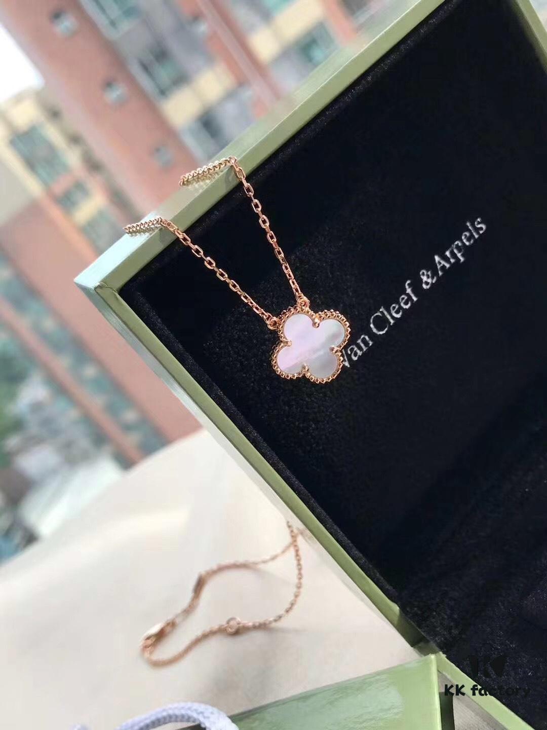 692fc01b99f2d84055c88133 Van Cleef & Arpels VCA Single Flower Pearl Mother-of-Pearl Necklace in Silver Plated with Gold