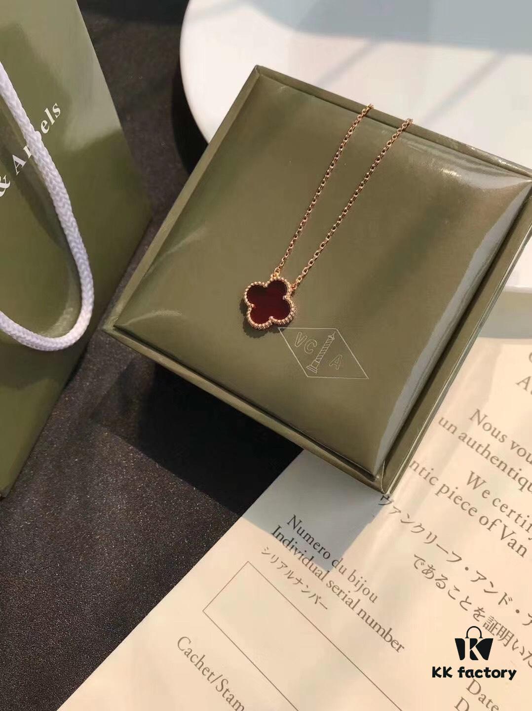 Van Cleef & Arpels VCA Single Flower Carnelian Necklace in Silver Plated with K-Gold