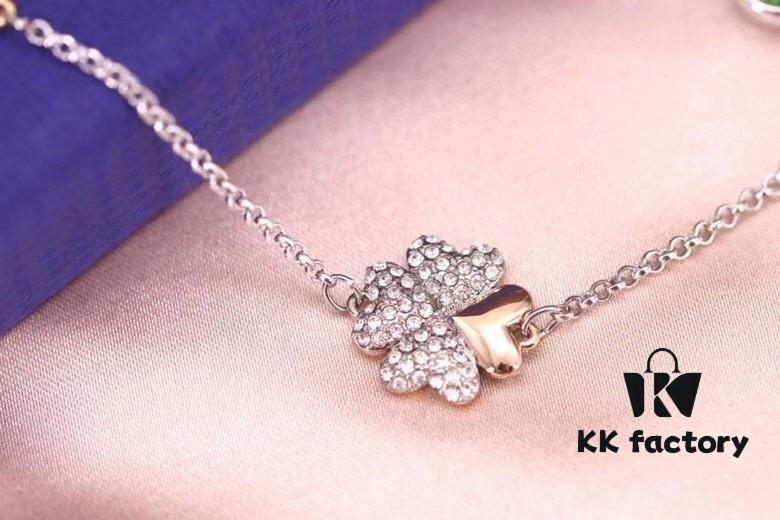 692fc02b99f2d84055c88150 New Arrival 💗 Swarovski Lucky Full Diamond Clover Magnetic Bracelet
