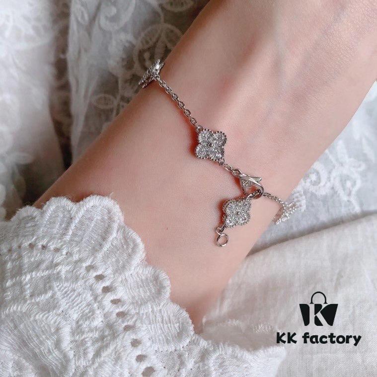 692fc05999f2d84055c881a1 VCA Clover Five-Petal/Six-Petal Bracelet Top-Quality Pure Silver Craftsmanship