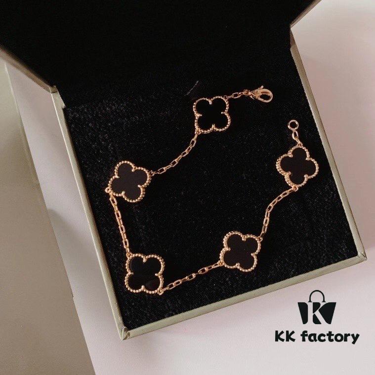 692fc06199f2d84055c881b1 VCA Four-Leaf Clover Five-Petal/Six-Petal Bracelet