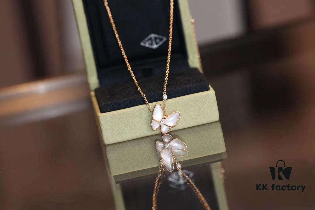 692fc07399f2d84055c881d7 Van Cleef & Arpels Two Butterfly Pendant Necklace, ZP High-End Replication, Top-Tier Jewelry Craftsmanship