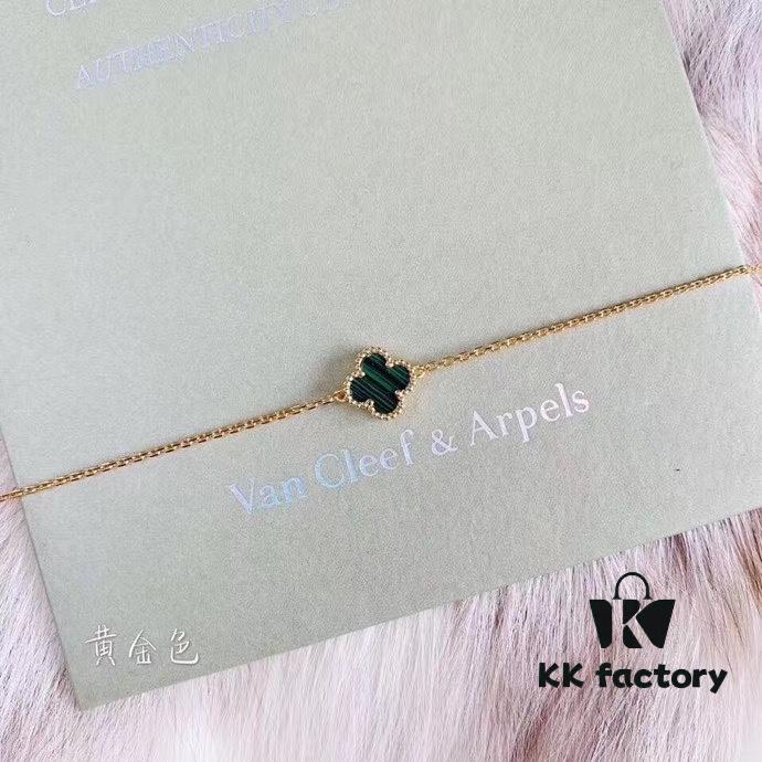 692fc07c99f2d84055c881e7 Van Cleef & Arpels Alhambra Mini Bracelet