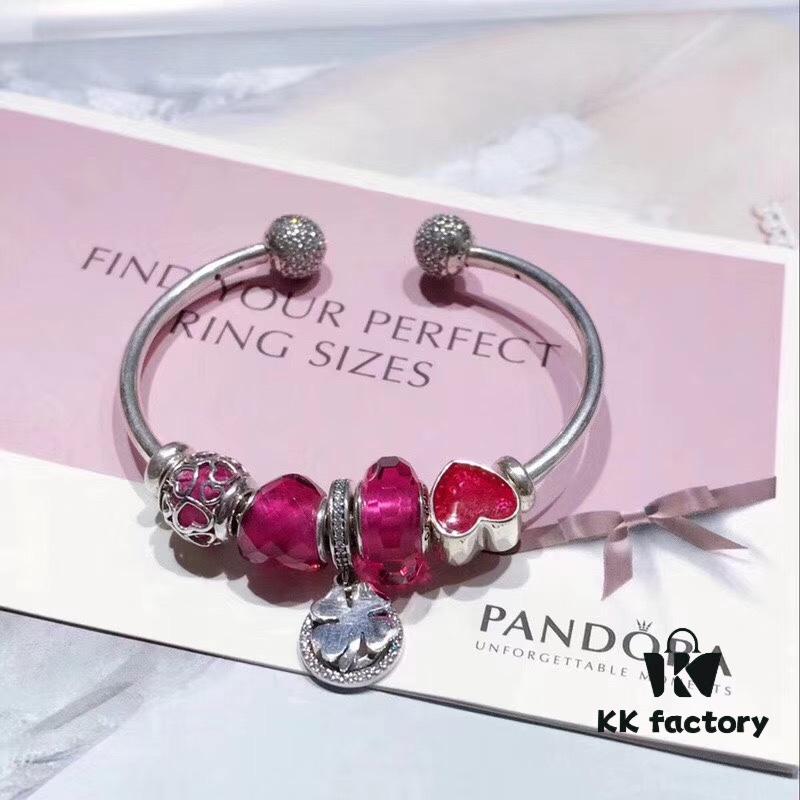 692fc09d99f2d84055c88216 Pandora Enamel Clover Pendant with Sparkling Diamond Bracelet in Passionate Rose Red - New Arrival