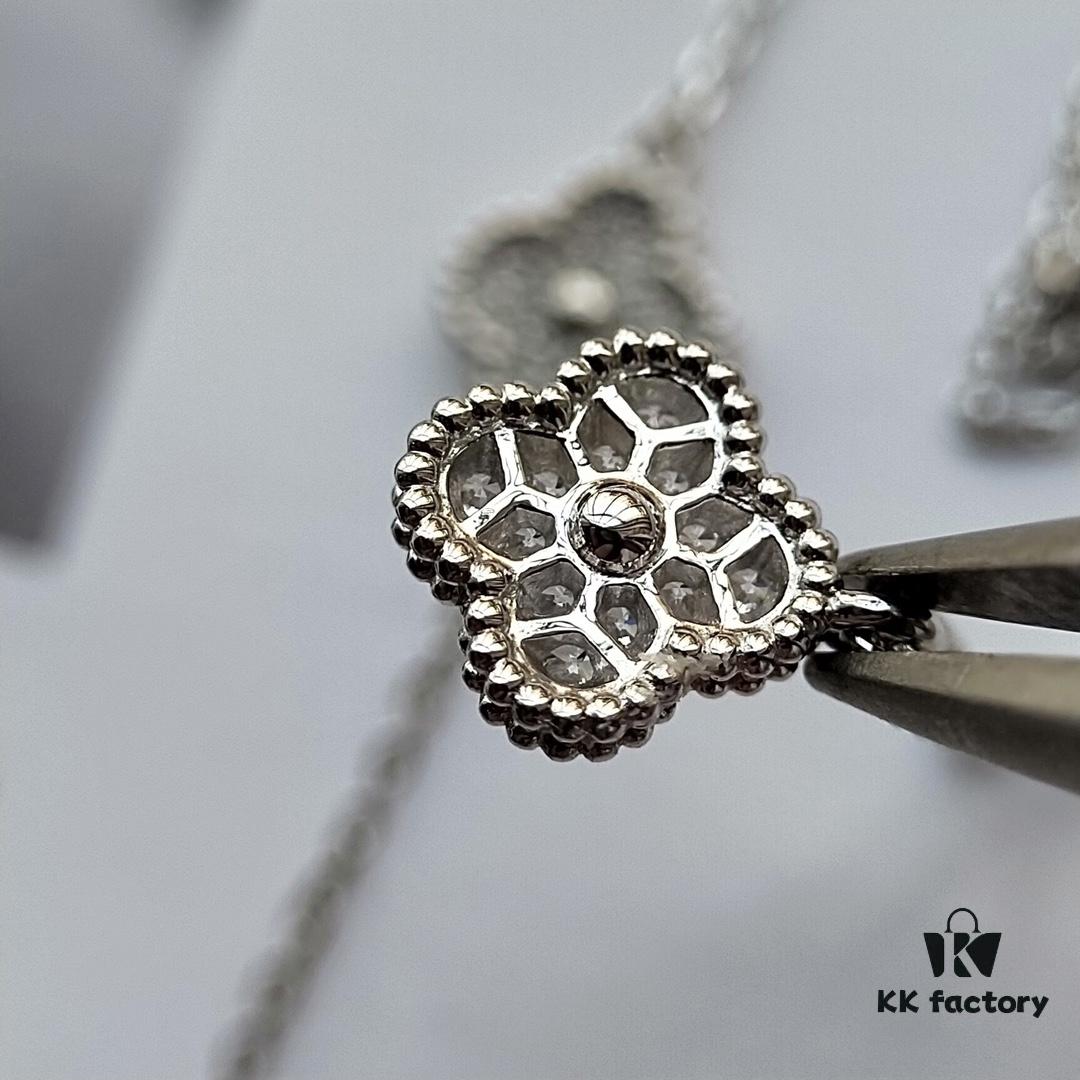 692fc0bc99f2d84055c88244 Mini Four-Leaf Clover Full Diamond Set, V Gold Plated Bracelet and Necklace with Single or Six Flowers