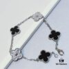 692fc0dc99f2d84055c88282 VCA Clover, Black Onyx with Diamond Accents, Ready to Ship