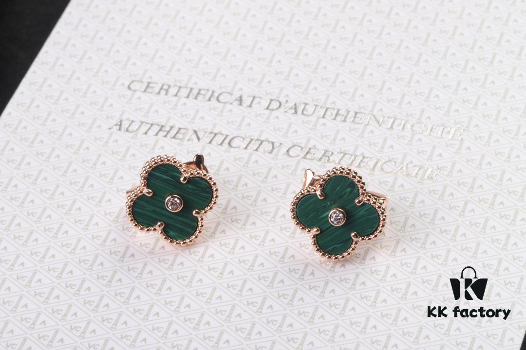 692fc11199f2d84055c882e5 VCA New Version Rose Gold Natural Peacock Green White Shell Gray Shell Black Onyx Red Onyx Diamond-Studded Ear Clips, Market High-End Limited Edition 1:1 Premium Custom 925 Sterling Silver VCA Van Cleef & Arpels Clove Leaf Store Exclusive Tourist Essential Must-Have Original Lobster Clasp Top Quality