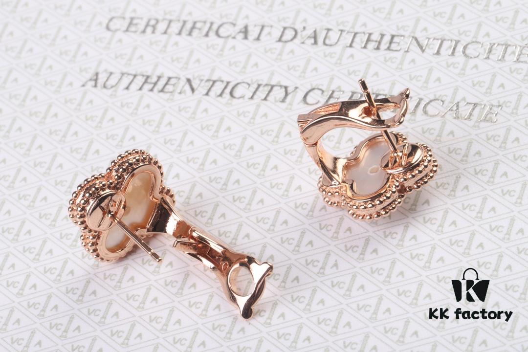 692fc11299f2d84055c882e6 VCA New Version Rose Gold Natural Peacock Green White Shell Gray Shell Black Onyx Red Onyx Diamond-Studded Ear Clips, Market High-End Limited Edition 1:1 Premium Custom 925 Sterling Silver VCA Van Cleef & Arpels Clove Leaf Store Exclusive Tourist Essential Must-Have Original Lobster Clasp Top Quality