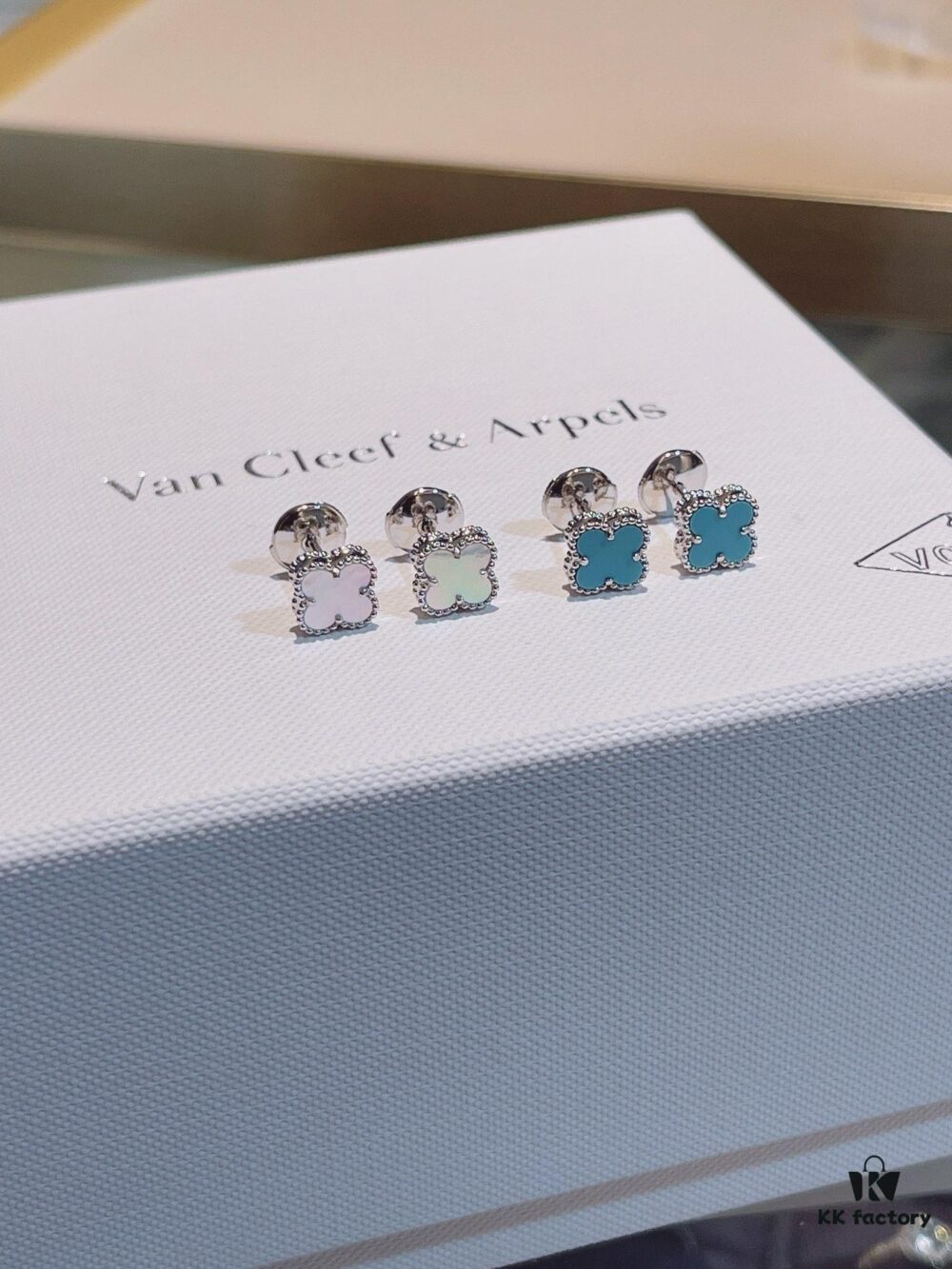 692fc11799f2d84055c882ec New Style: Turquoise and White Mother of Pearl Mini Four-Leaf Clover Stud Earrings