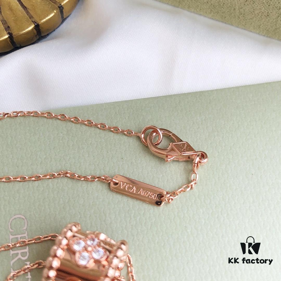 692fc19699f2d84055c88397 Van Cleef & Arpels Alhambra Clover Necklace Silver Version, Original Custom-Made! Material: 925 Sterling Silver with Vacuum Electroplated 18K Gold Chain