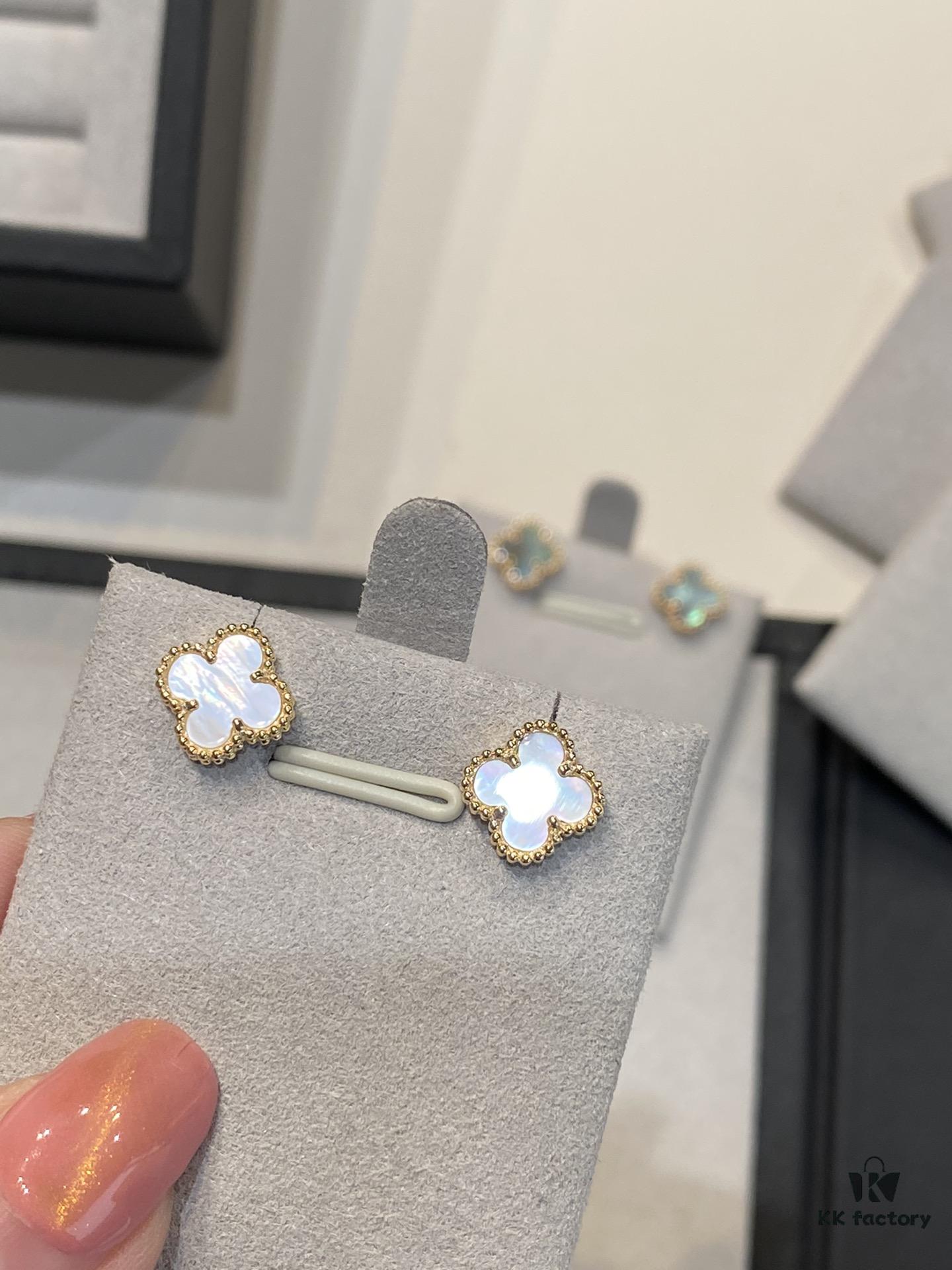 692fc1b999f2d84055c883c9 Mini Clover Stud Earrings in Gold and White, Precision-Crafted with Smooth Finish and Seamless Stone Setting