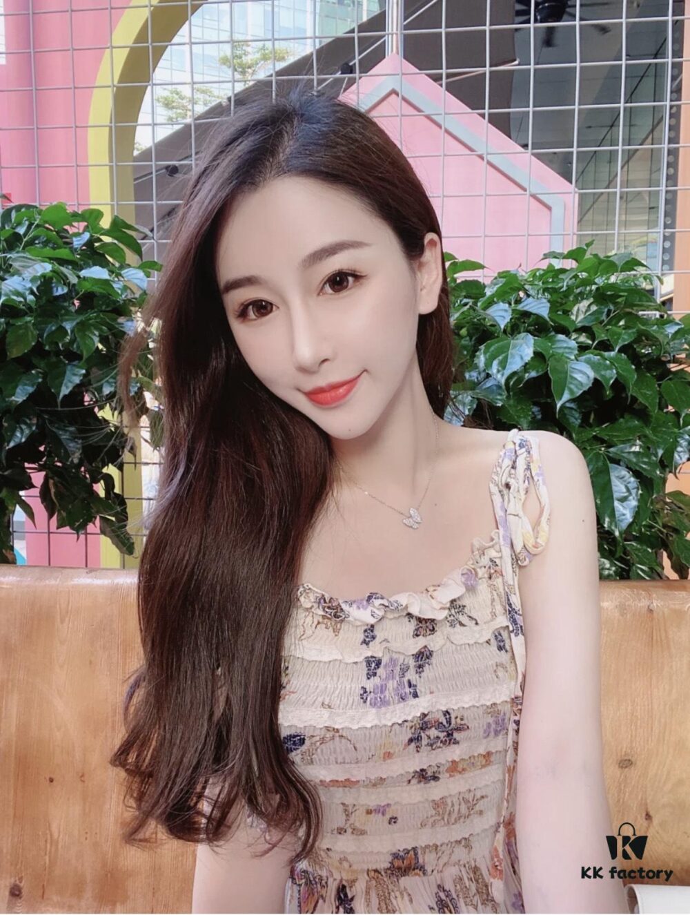 692fc1d399f2d84055c883ea High-End Beauty, a Must-Have for VC Enthusiasts 😘😘