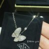 692fc1de99f2d84055c883f5 Vca Full Diamond Butterfly Necklace