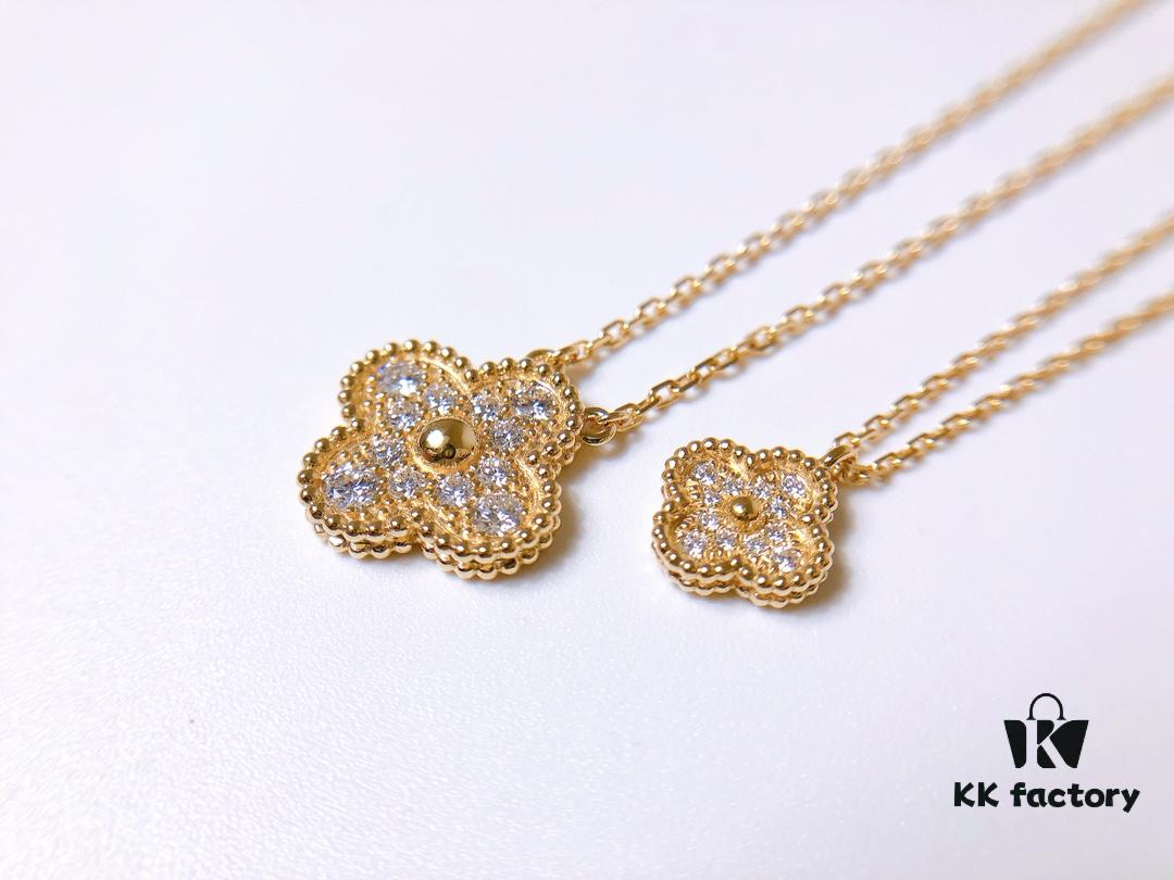 692fc20b99f2d84055c8843a VCA Full Diamond Four-Leaf Clover Necklace in Medium vs Small Size 🍀