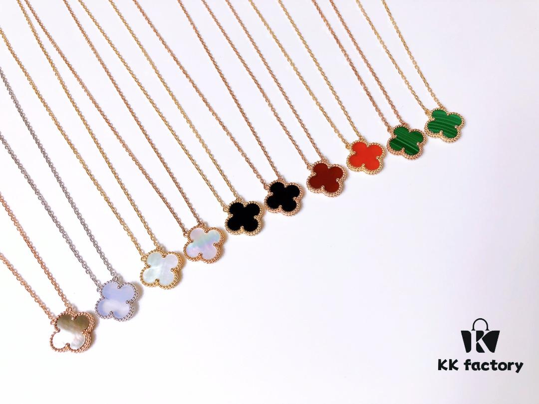 692fc21099f2d84055c88445 Luxury Purchased Level VCA Van Cleef & Arpels Standard Medium Four-Leaf Clover Necklace