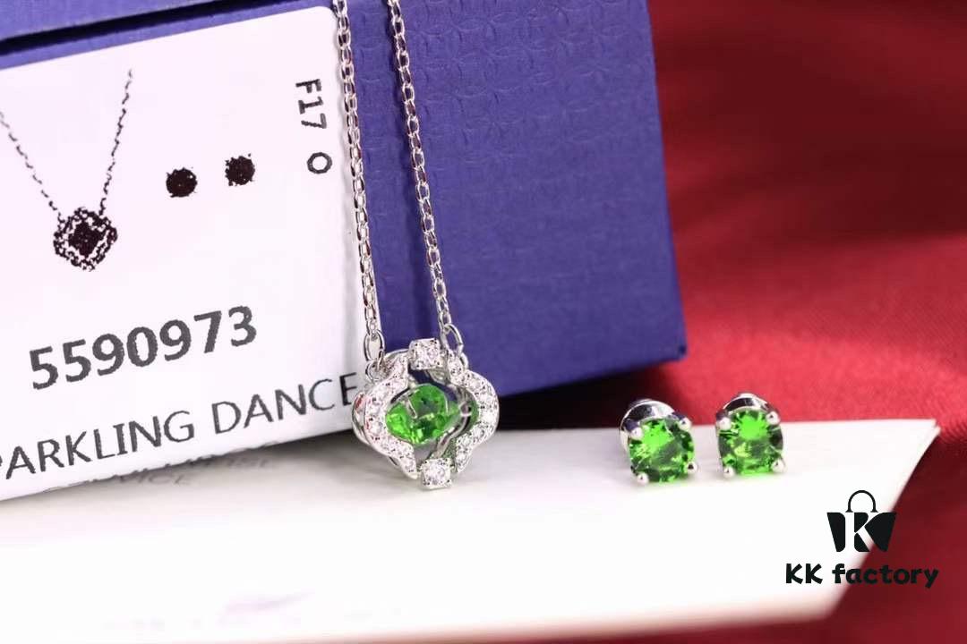 692fc21b99f2d84055c88457 Swarovski Green Beating Heart Four-Leaf Clover Single Diamond Set