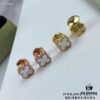 692fc24599f2d84055c88499 Newly Upgraded Version ZP Open Edition V Gold Plated with Mi Gold, Long-Lasting Color Retention ❤ This Piece Features Separate Components Assembly and Precision Carving Technology. 😊😊 VCA Clovis & Arpels Miniature Luxury White Mother-of-Pearl Four-Leaf Clover Stud Earrings Paired with Original-Style Saucer Backs 🍀 Exceptionally Charming, Enhances Fair Skin Tone, Highly Versatile for Any Occasion, Perfect for Sisters' Gatherings, Adds Extra Prestige