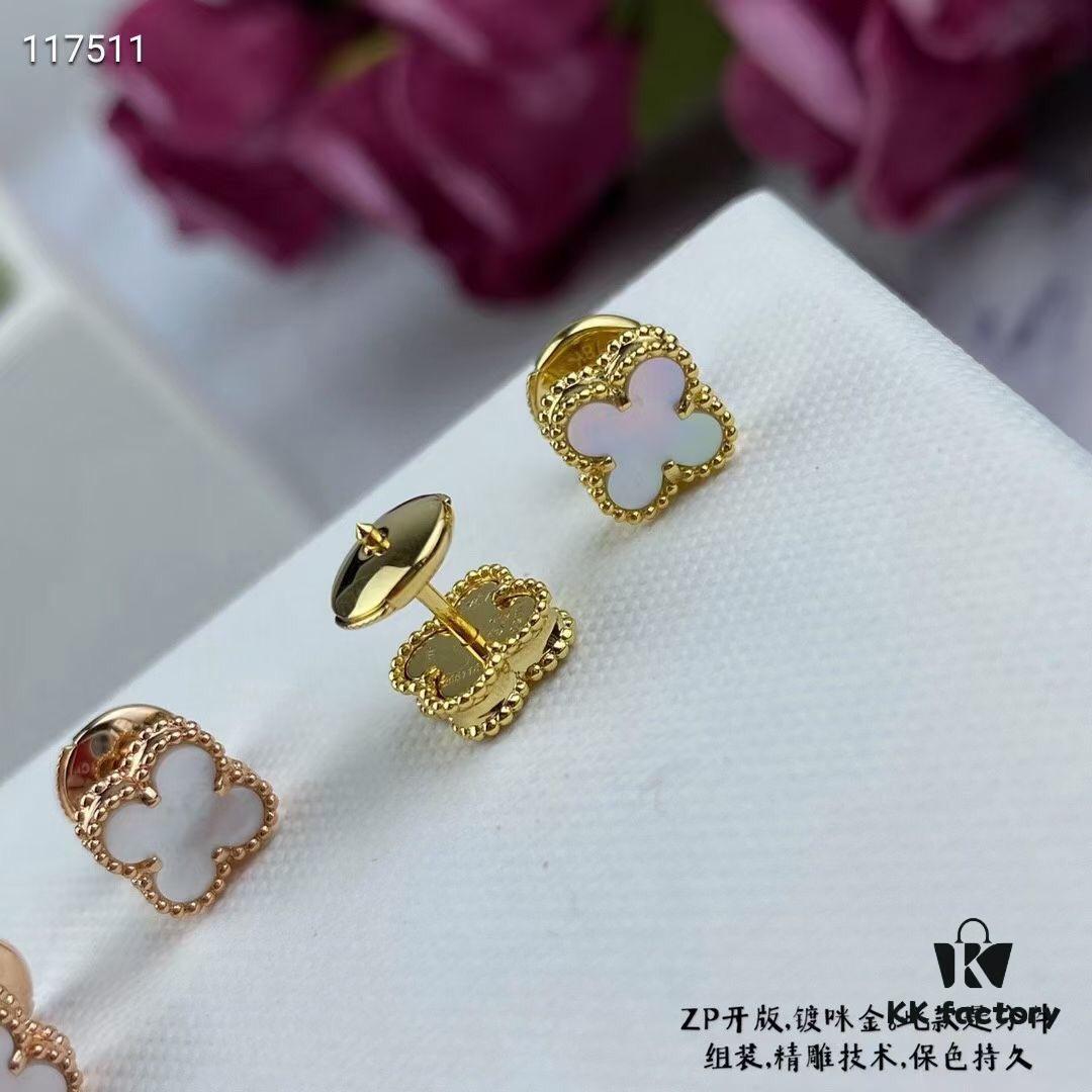 692fc24799f2d84055c8849b Newly Upgraded Version ZP Open Edition V Gold Plated with Mi Gold, Long-Lasting Color Retention ❤ This Piece Features Separate Components Assembly and Precision Carving Technology. 😊😊 VCA Clovis & Arpels Miniature Luxury White Mother-of-Pearl Four-Leaf Clover Stud Earrings Paired with Original-Style Saucer Backs 🍀 Exceptionally Charming, Enhances Fair Skin Tone, Highly Versatile for Any Occasion, Perfect for Sisters' Gatherings, Adds Extra Prestige