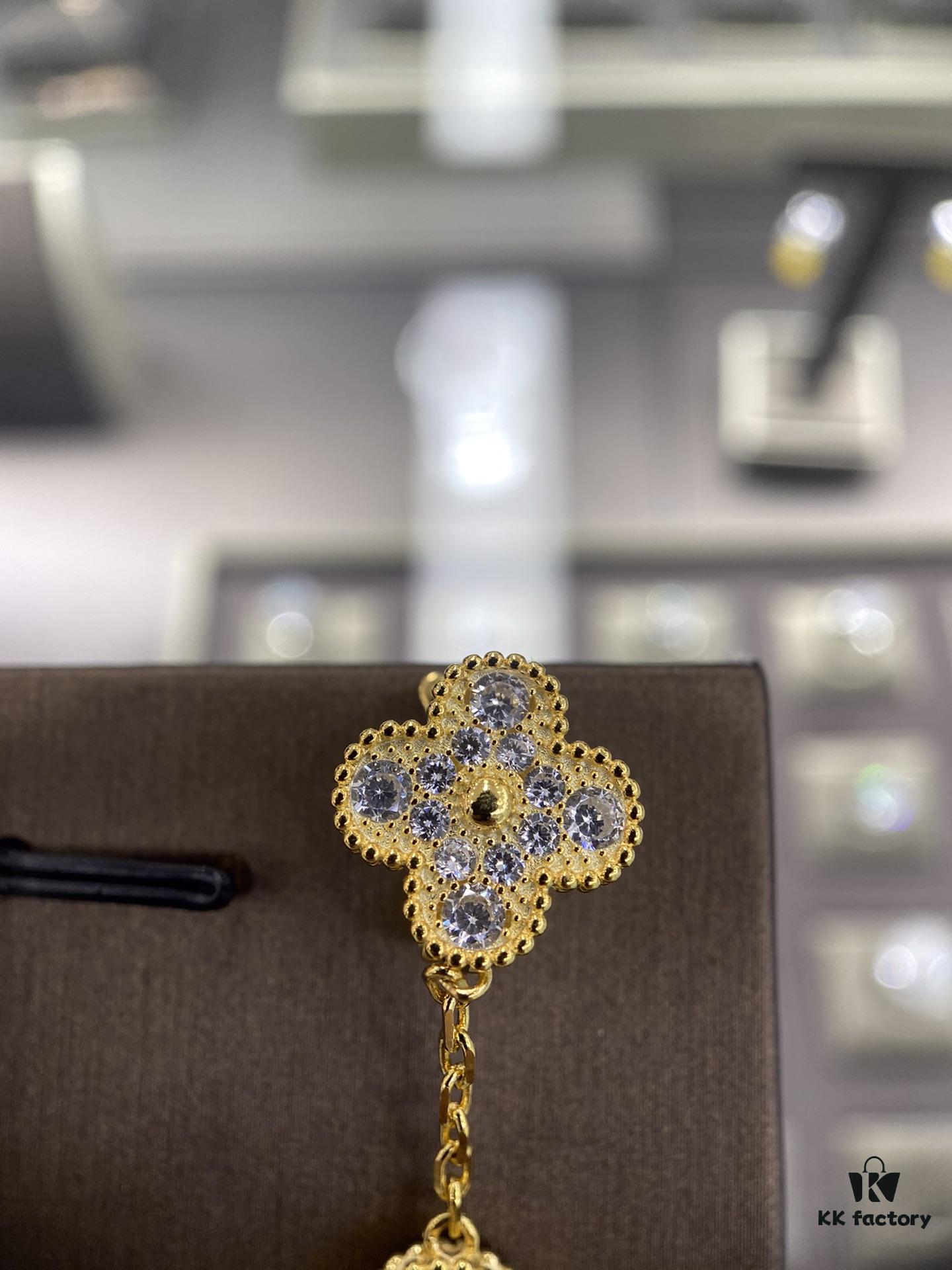 VCA Four-Leaf Clover Floral Diamond Earrings