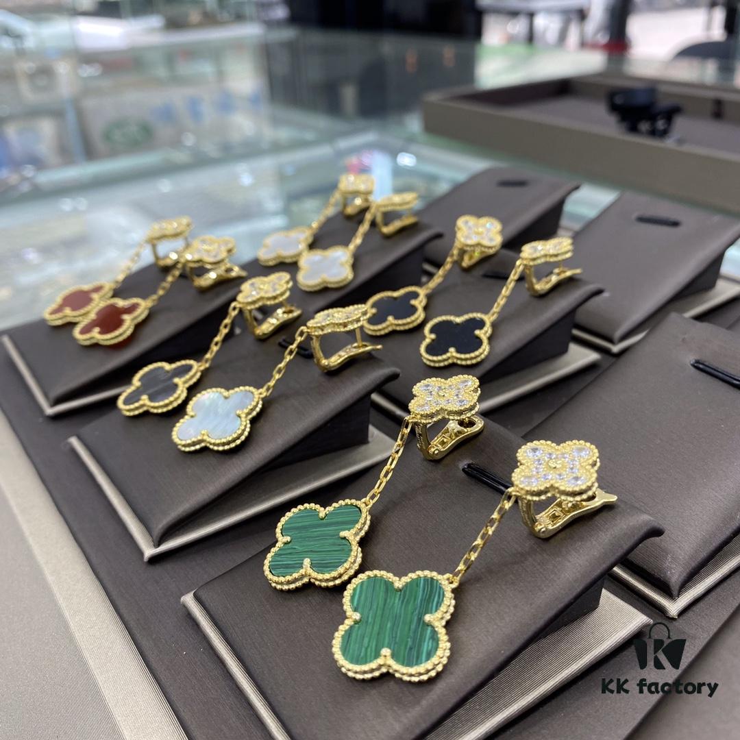 VCA Four-Leaf Clover Floral Diamond Earrings