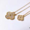 Clover Necklace