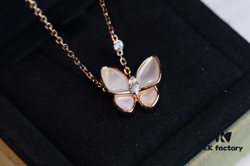 692fc2a899f2d84055c88523 FanJia Two Butterfly Series Collar Necklace ZP High-End Version