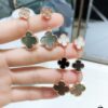 Clover Gray Mother-of-Pearl Set