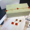 Van Cleef & Arpels VCA Set, Wear as a Complete Set to Instantly Enhance Your Elegance