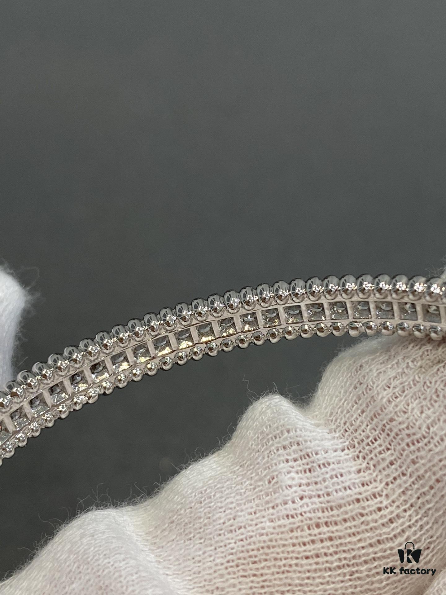 692fc2f599f2d84055c885ab New Vca Four-Leaf Clover Perlee Beaded Bracelet, Single Row Diamond Bracelet, Classic Layering Design, Vintage and Exquisite