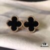692fc30f99f2d84055c885d3 50th Anniversary Limited Gray Mother-of-Pearl Clover Necklace