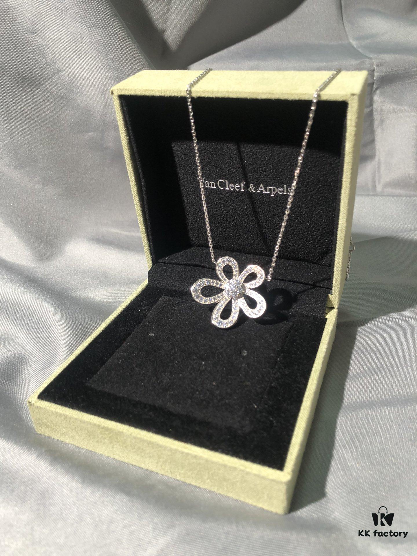 692fc32599f2d84055c885f1 Necklace · Platinum Set: Flowerlace Lace Flower, This One! I Can't Recommend It Enough! Must Buy! Must Collect! The Fire Is So Brilliant You'd Mistake It for Real Diamonds!