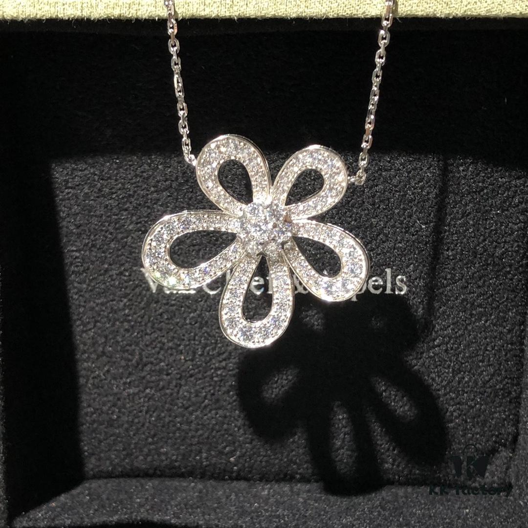 692fc32699f2d84055c885f2 Necklace · Platinum Set: Flowerlace Lace Flower, This One! I Can't Recommend It Enough! Must Buy! Must Collect! The Fire Is So Brilliant You'd Mistake It for Real Diamonds!