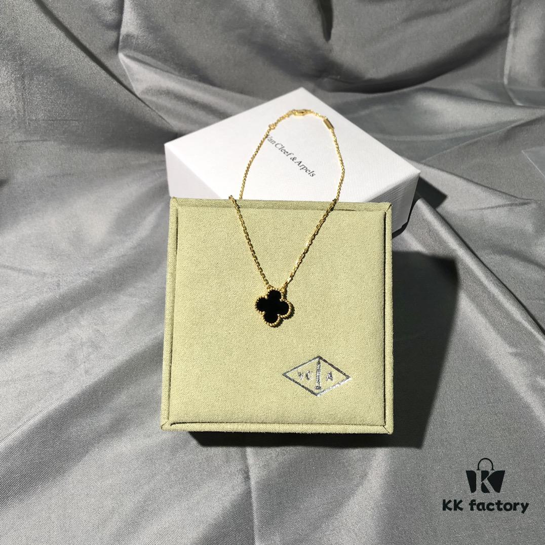 Necklace · Gold Series: Tiger's Eye Four-Leaf Clover / White Mother-of-Pearl Four-Leaf Clover / Red Carnelian Four-Leaf Clover / Black Onyx Four-Leaf Clover