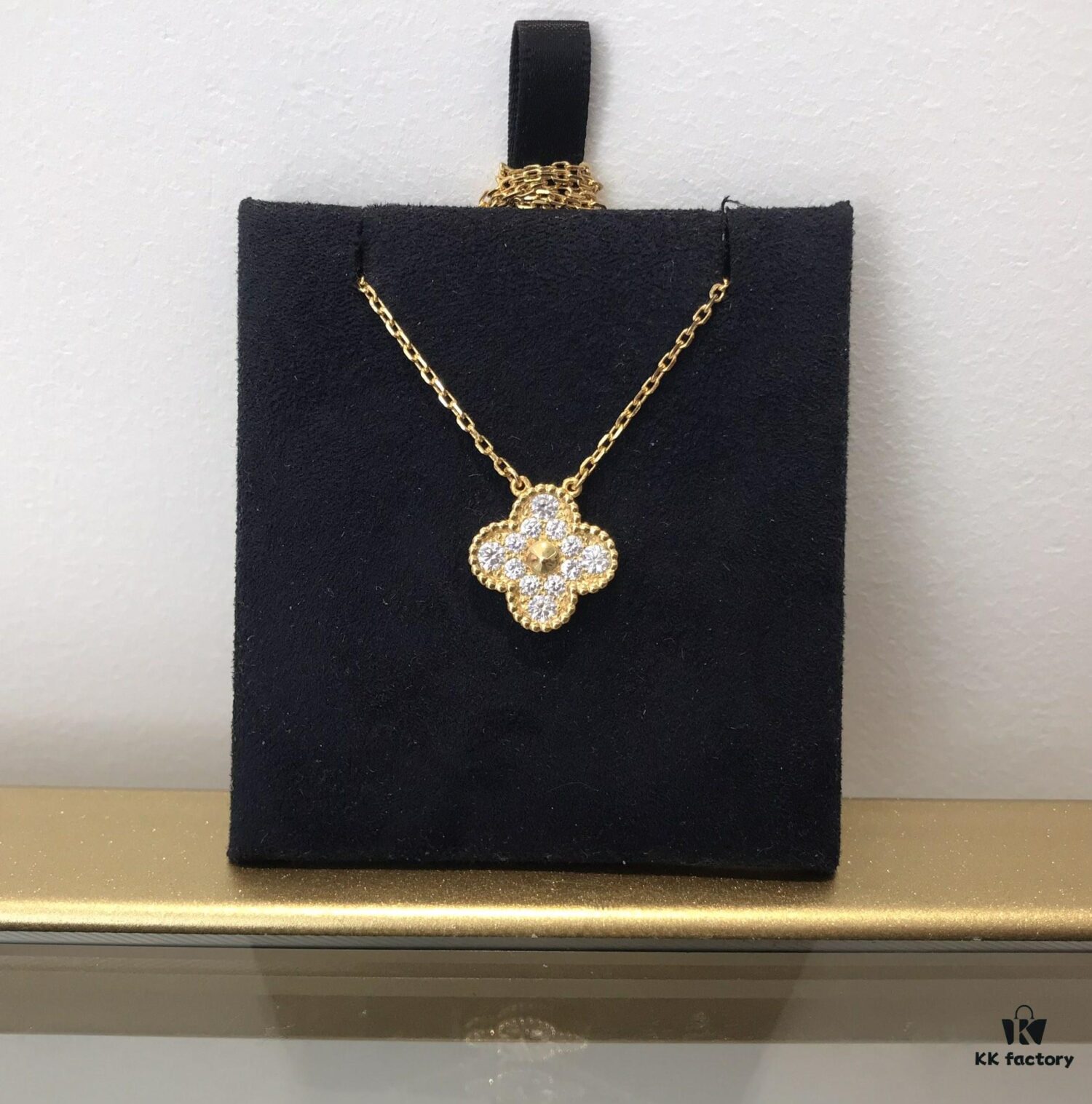 692fc37799f2d84055c88673 Medium Four-Leaf Clover Necklace Collection - Diamond-Paved Top-Quality Sterling Silver 18K Gold Plated