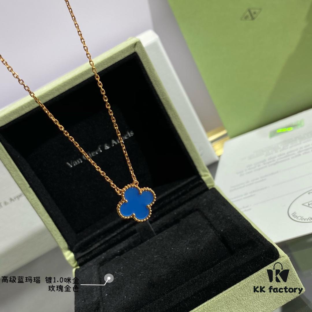 692fc3ab99f2d84055c886b8 Chunky Chain with CNC Buckle, V Gold Plated Mi Gold, Vca Clover with Premium Blue Agate Necklace