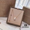 692fc3c699f2d84055c886e1 Classic Bestseller Bvlgari B.Zero1 Series Rose Gold and White Ceramic Necklace
