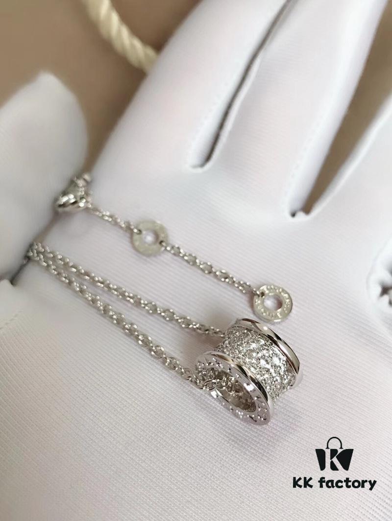 692fc3e799f2d84055c88729 Bvlgari Serpenti Necklace 🎀 Fully Diamond-Encrusted Design ✨ Triple Row Diamonds ✨ Goddess Edition 💎 Elegant and Stylish 👏🏻 High-Quality Replica, Available in Three Colors