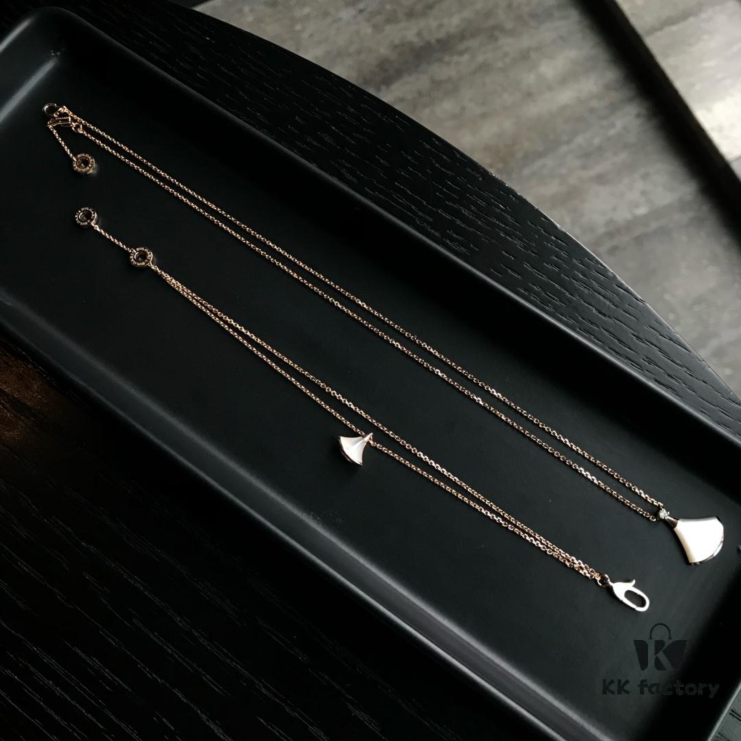 692fc40099f2d84055c88754 Top-Tier Custom Bvlgari Diva Series Fan-Shaped Set - White Mother of Pearl Dress Necklace and Bracelet, 18K Rose/White Gold Plated High-End Design