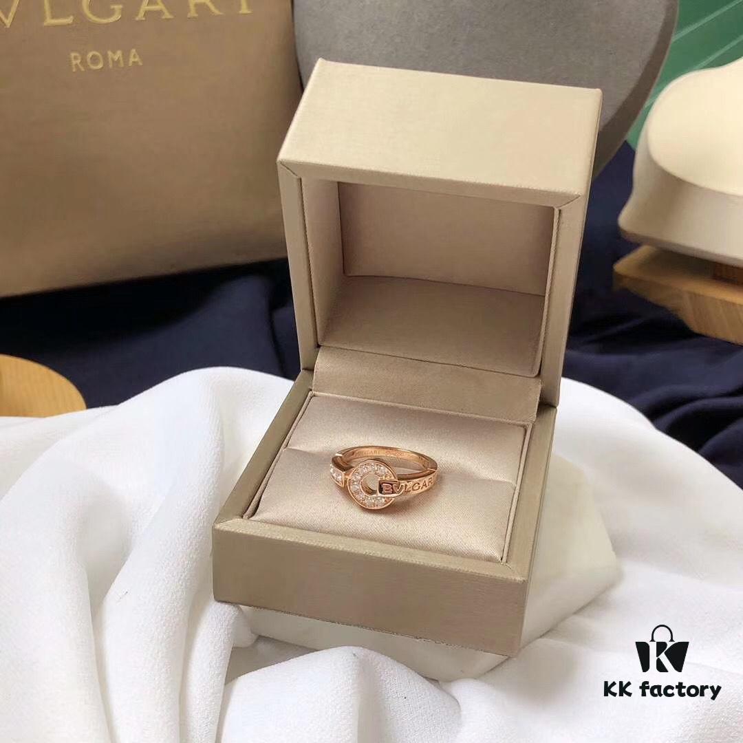 692fc43699f2d84055c887a9 Bvlgari Bvlgari Series Signature Ring