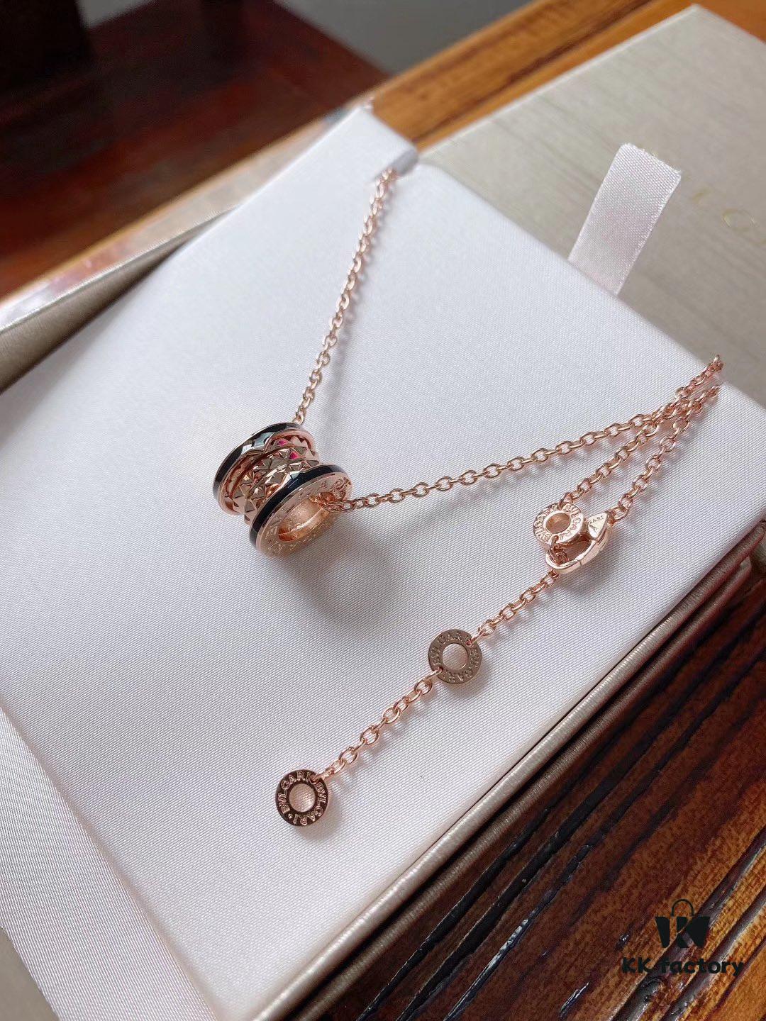 Bvlgari's Latest Resin Honeycomb Necklace