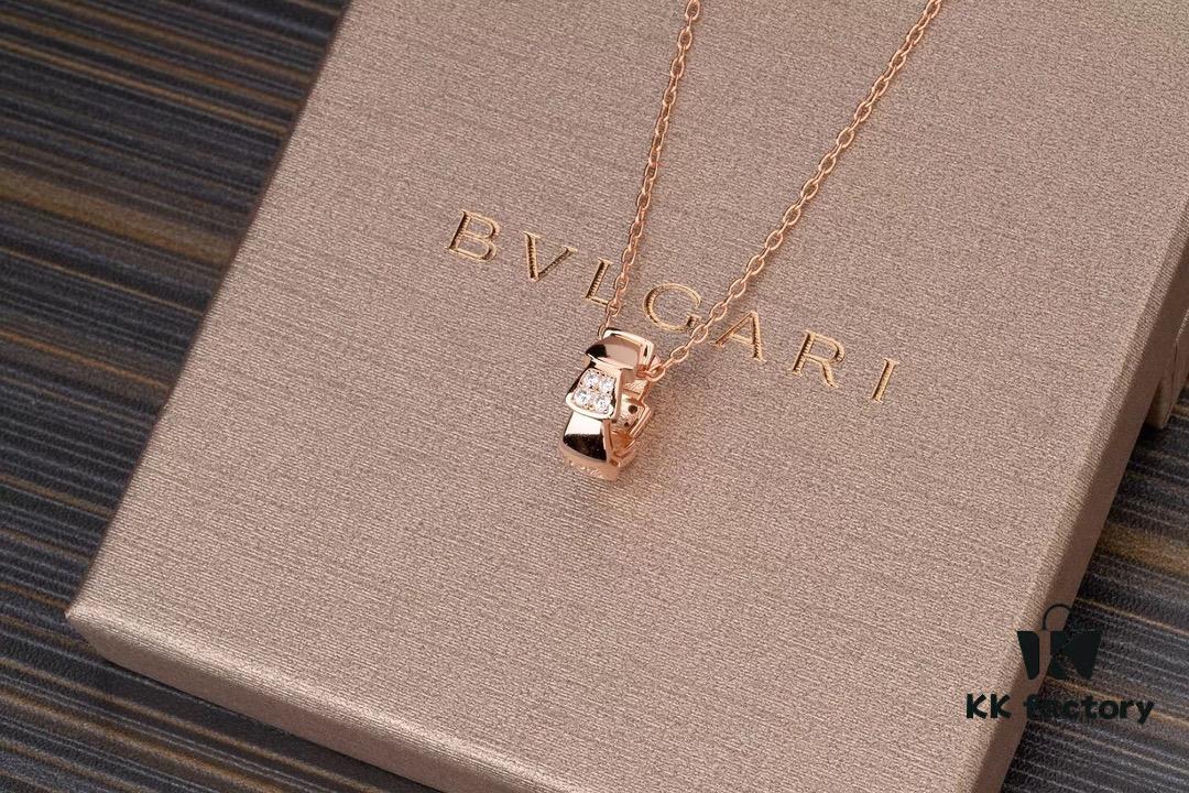 692fc47599f2d84055c8882b High-End Version Bvlgari BV Snakebone Necklace 925 Sterling Silver Plated with 18K Rose Gold, Polished Gold Finish, Red Carnelian, Black Onyx, Malachite, Pearl Mother-of-Pearl, 5 Colors Available, Embedded with Imported Synthetic High-Carbon Diamonds and Natural Carnelian