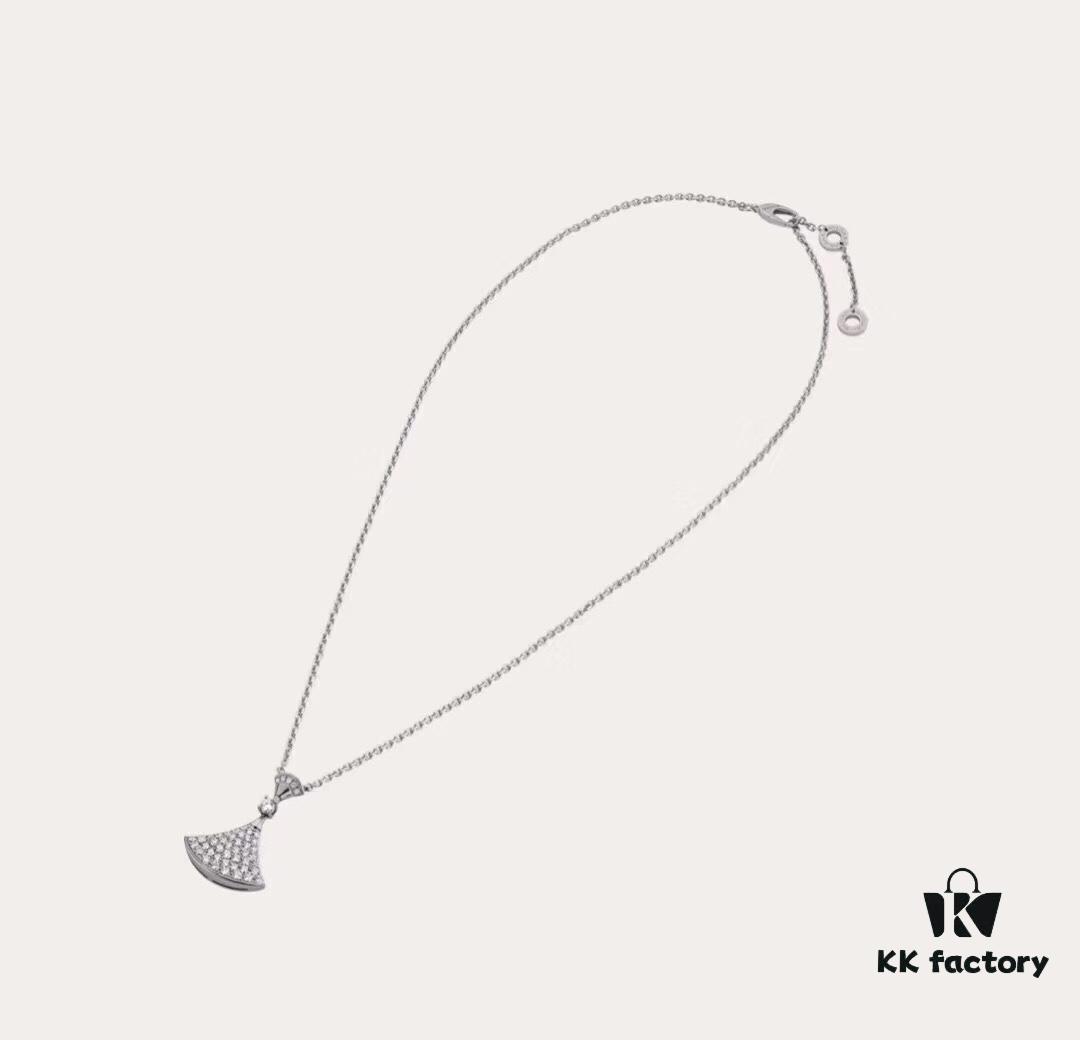 692fc4d799f2d84055c888ea Bvlgari Bulgari Diva Series High-End Custom Necklace, Imported 925 Sterling Silver with 18K Gold and Diamond-Paved Fan-Shaped Pendant, Platinum and Rose Gold Options