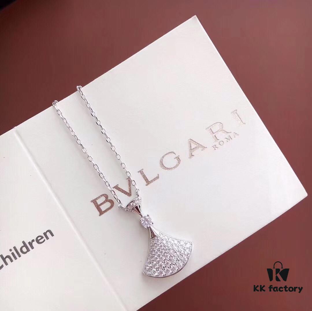 692fc4d899f2d84055c888eb Bvlgari Bulgari Diva Series High-End Custom Necklace, Imported 925 Sterling Silver with 18K Gold and Diamond-Paved Fan-Shaped Pendant, Platinum and Rose Gold Options