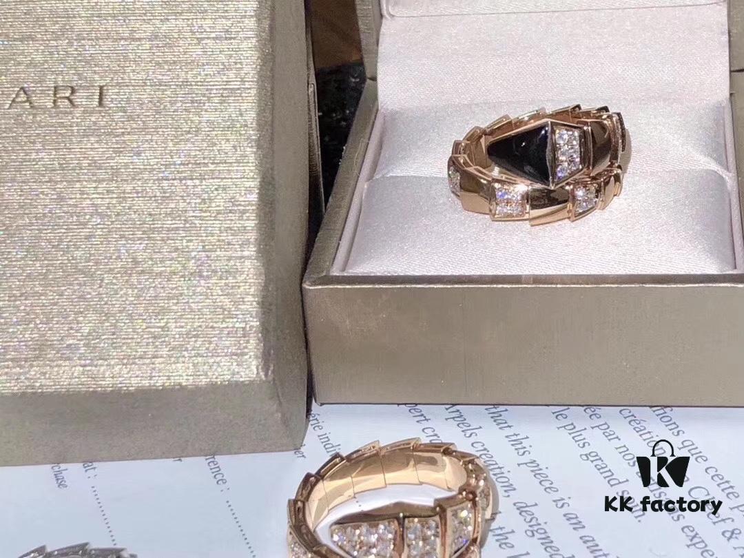 692fc51e99f2d84055c88937 BV-Bvlgari Serpenti Ring! This iconic design is universally recognized! A masterpiece from Bvlgari, wildly popular and adored by many!