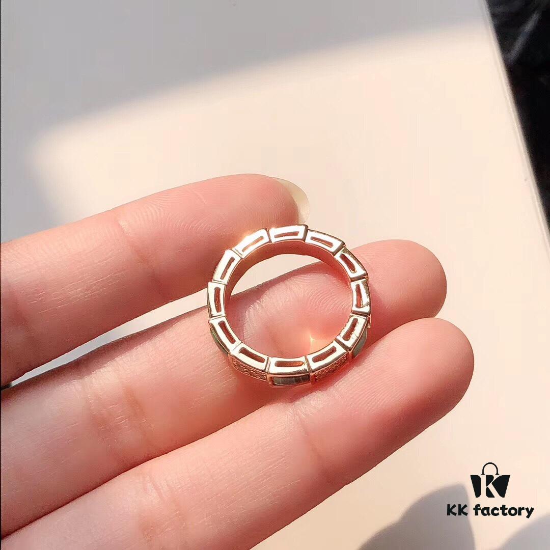 692fc53a99f2d84055c8896d Bvlgari Serpenti Series Turquoise Snake Ring Minimalist Understated Luxury Meaningful Wedding Band Series Premium S925 Sterling Silver with Thick Gold Plating