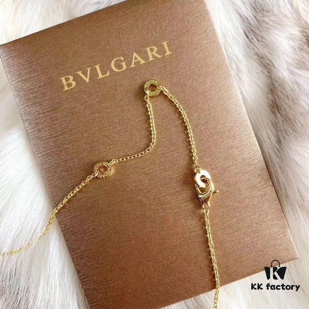 692fc5a299f2d84055c88a2c Bvlgari BV Classic Spring Necklace