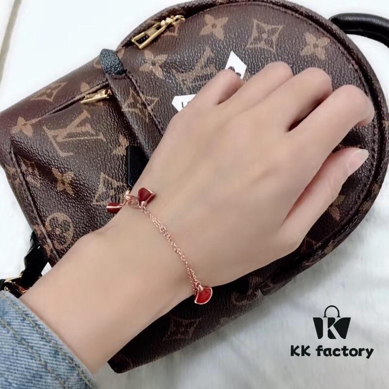 Bulgari Diva Series Dual-Sided Shell and Agate Four-Flower Bracelet, High-End Custom 925 Sterling Silver Plated 18K Rose Gold, Elegant and Versatile