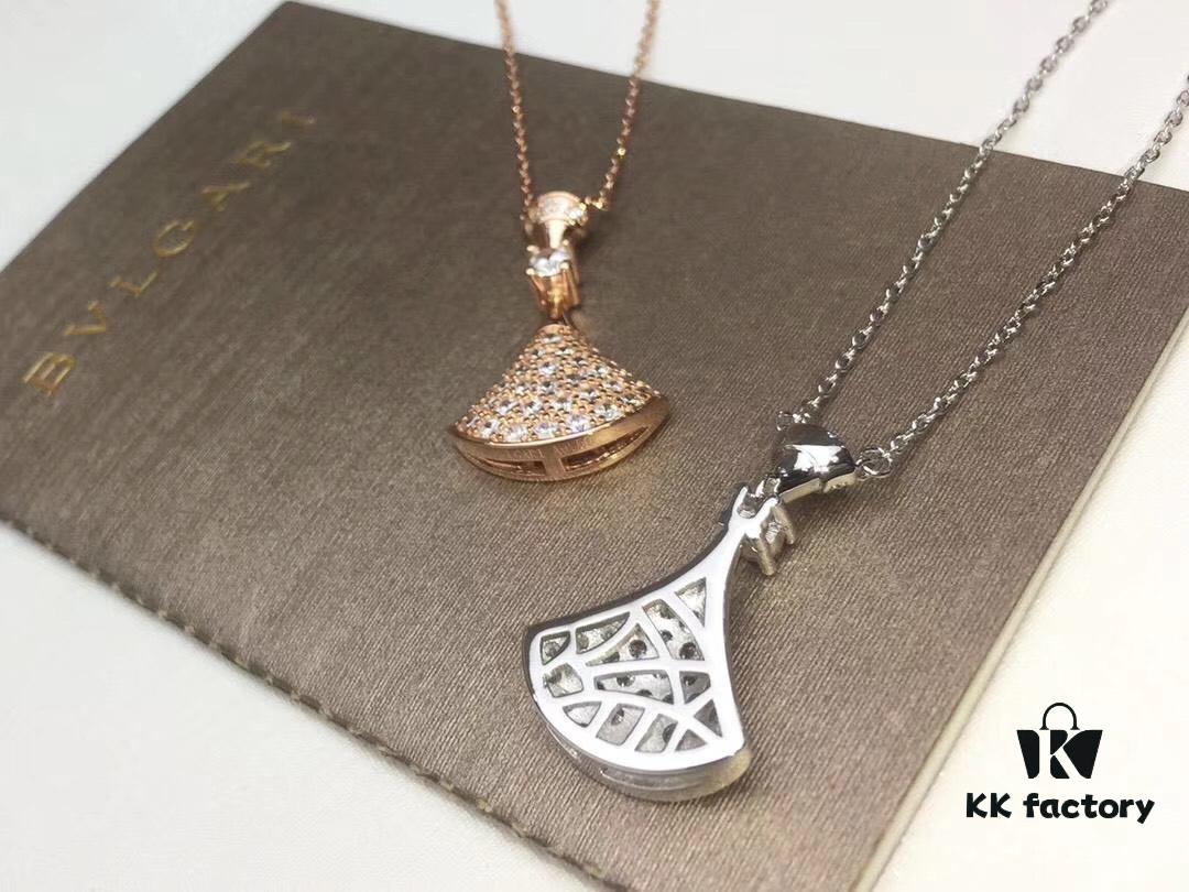 692fc5bc99f2d84055c88a56 Top-Tier Replica BVLGARI Diva Series Fan-Shape Full Diamond Set: Dress Necklace, Bracelet, and Earrings - Luxury Custom Design in 18K Rose Gold/White Gold Plated Pure Silver with 925 Sterling Silver Anti-Allergy Ear Posts