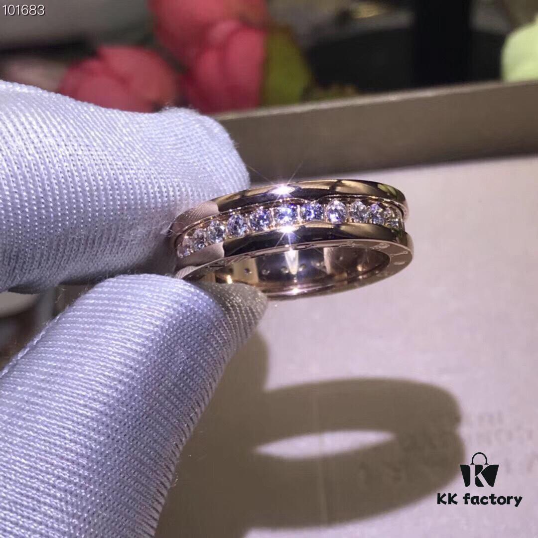 692fc5df99f2d84055c88a84 BVLGARI Bulgari Classic Letter Full Diamond Ring, Highest Quality Version, Cabinet-Level Customization, Available in Rose Gold, White Gold, and Yellow Gold